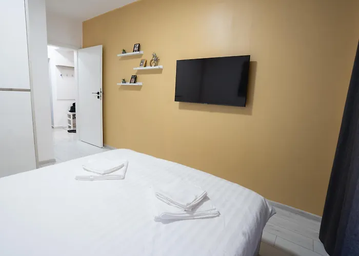 Luno Apartment